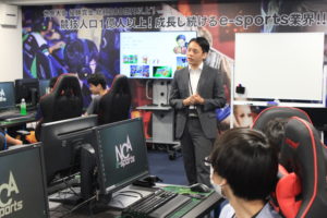 e-sports選手も身体のケアやトレーニングは重要